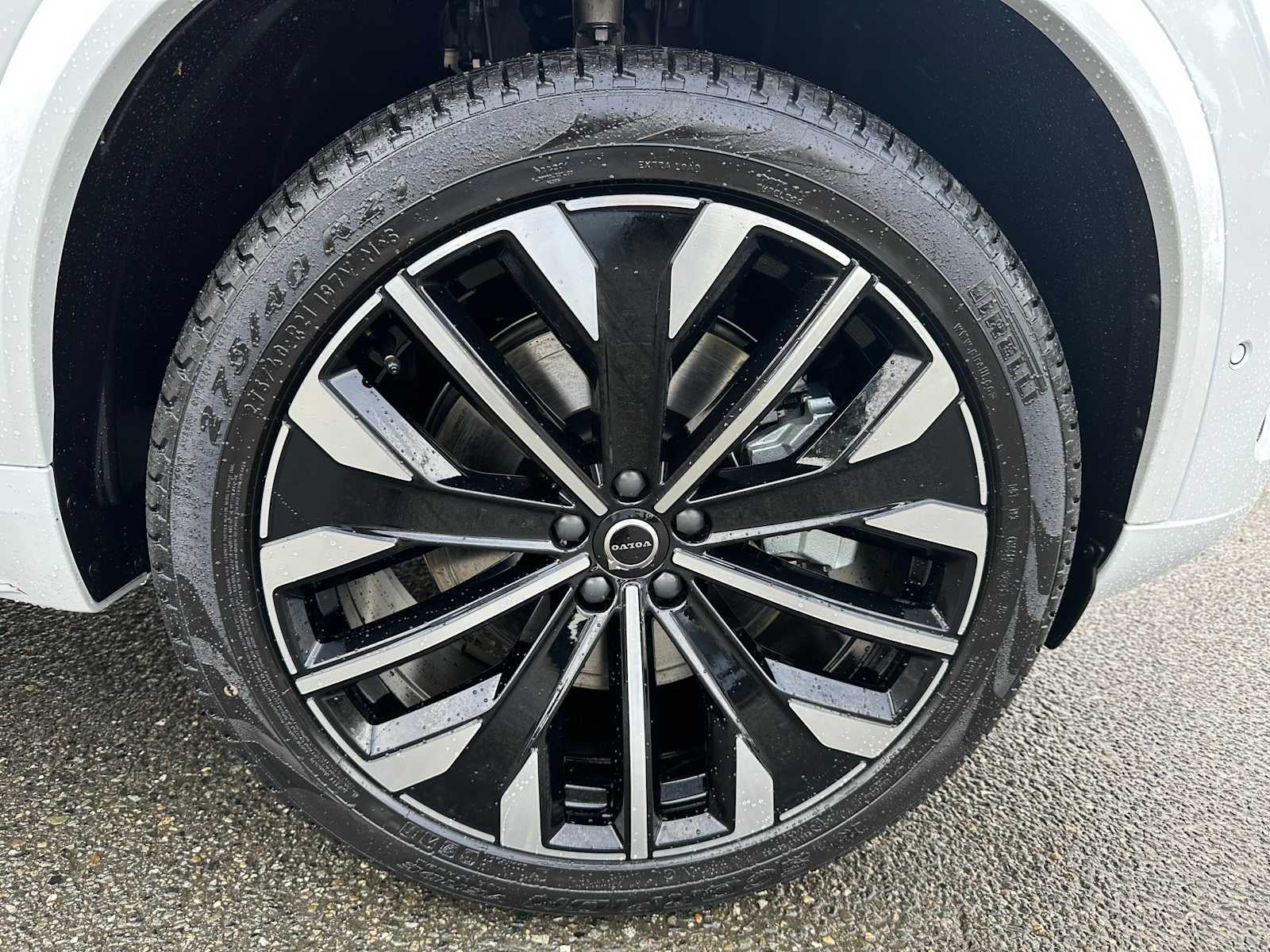 2026 Volvo XC90 Plug-In Hybrid Ultra