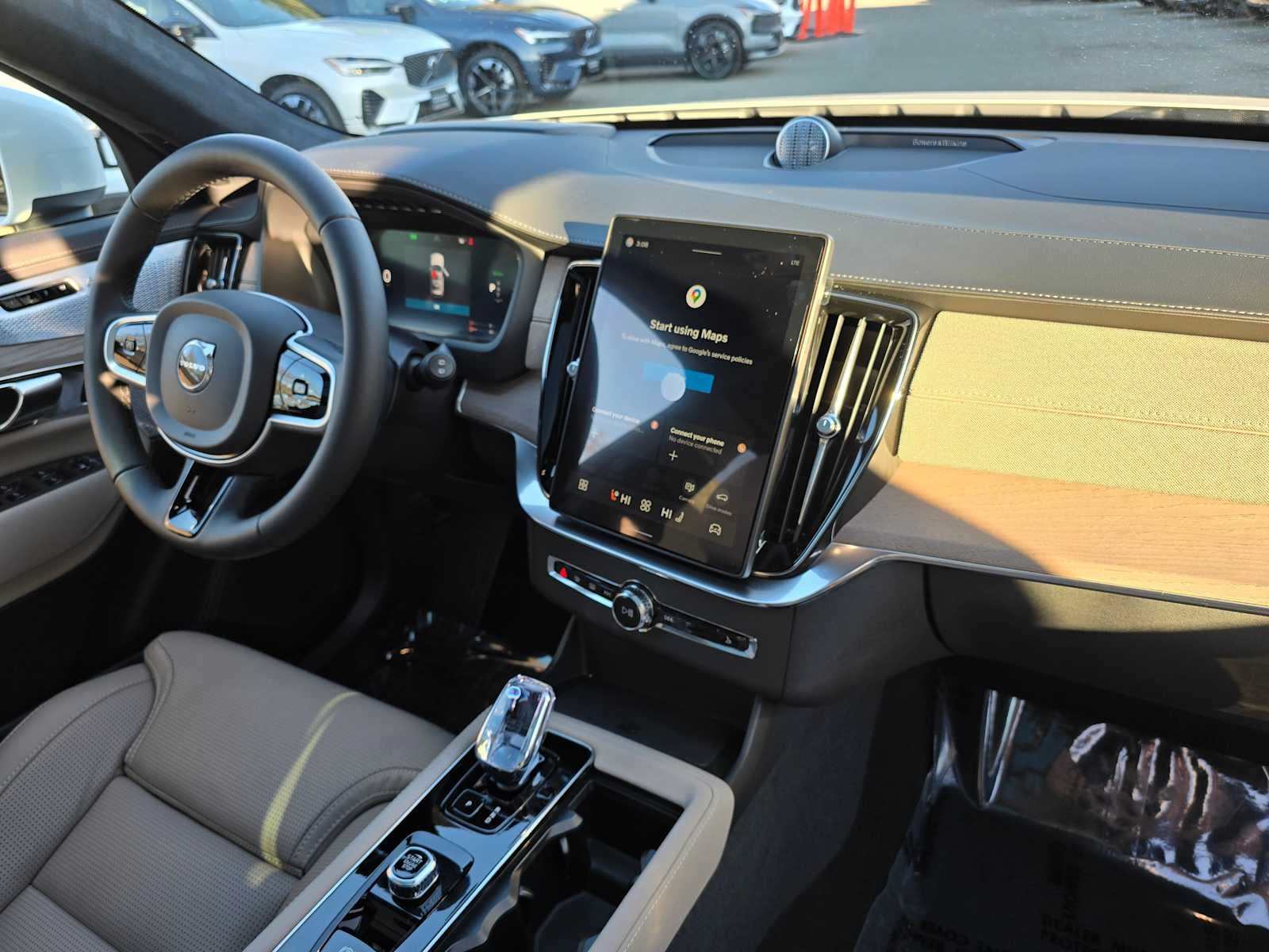 2026 Volvo XC90 Plug-In Hybrid Ultra