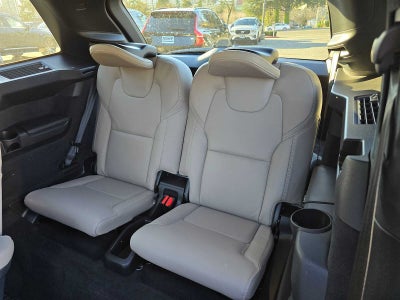 2026 Volvo XC90 Plug-In Hybrid Ultra