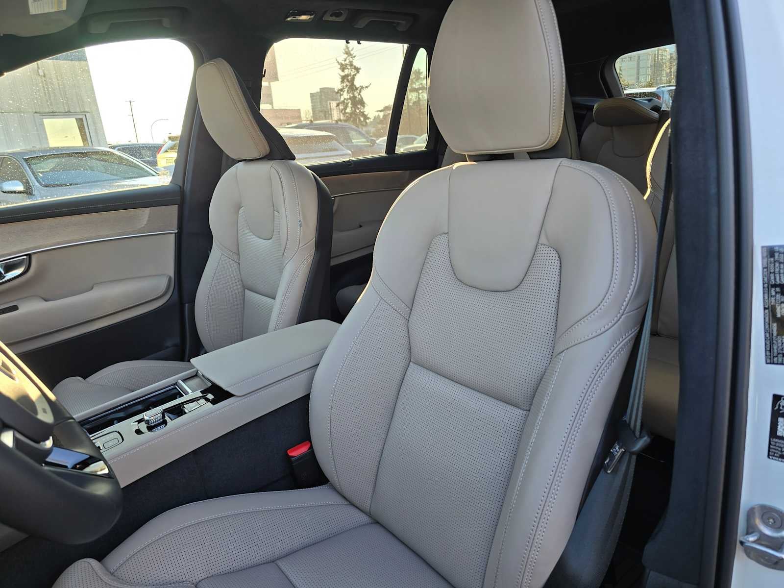 2026 Volvo XC90 Plug-In Hybrid Ultra