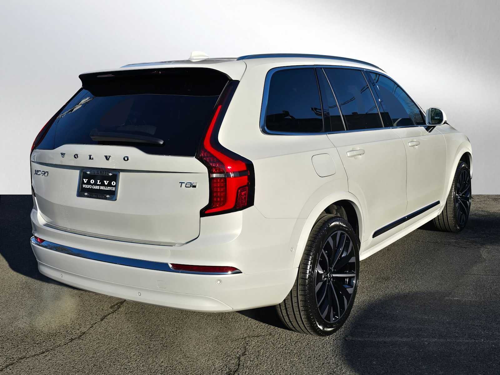2026 Volvo XC90 Plug-In Hybrid Ultra