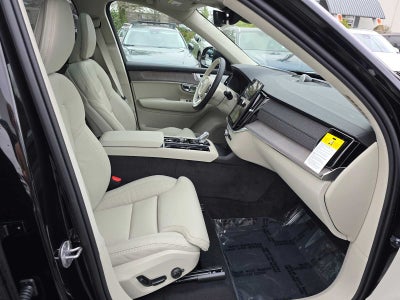 2026 Volvo XC90 Plug-In Hybrid Ultra