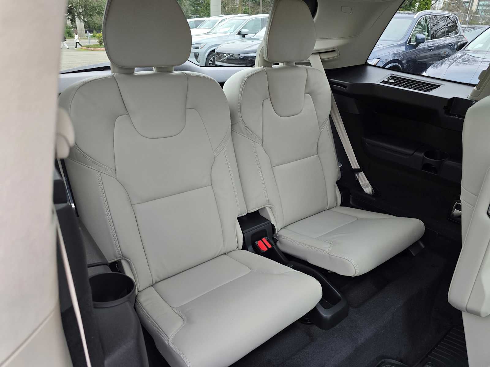 2026 Volvo XC90 Plug-In Hybrid Ultra