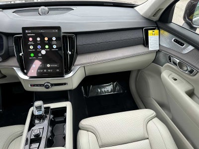 2026 Volvo XC90 Plug-In Hybrid Ultra