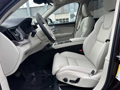 2026 Volvo XC90 Plug-In Hybrid Ultra