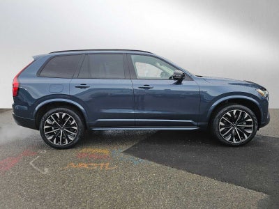 2026 Volvo XC90 Plug-In Hybrid Ultra Dark Theme