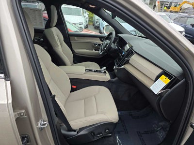 2026 Volvo XC90 Plug-In Hybrid Plus