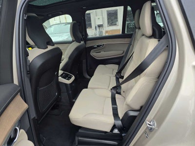 2026 Volvo XC90 Plug-In Hybrid Plus