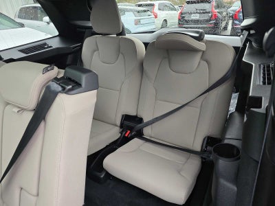 2026 Volvo XC90 Plug-In Hybrid Plus