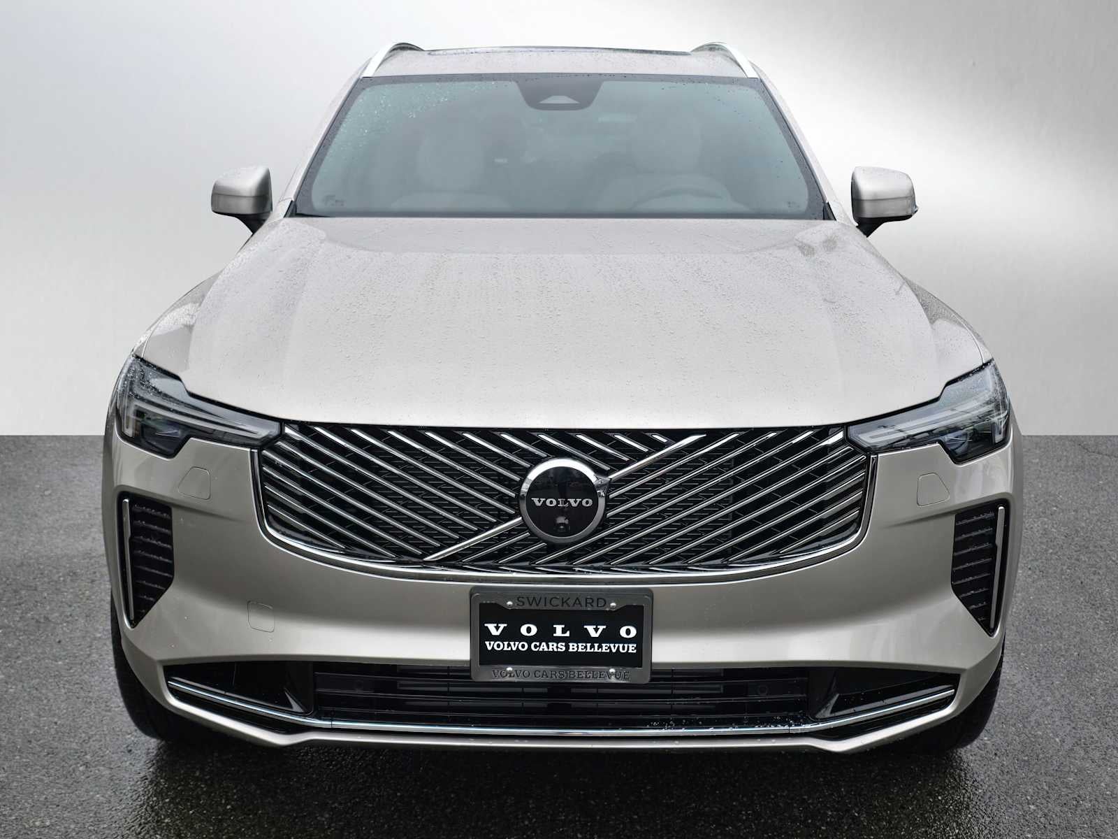 2026 Volvo XC90 Plug-In Hybrid Plus