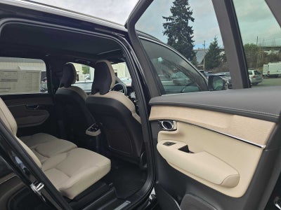 2026 Volvo XC90 Plug-In Hybrid Plus