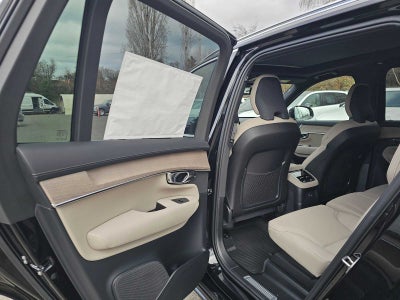 2026 Volvo XC90 Plug-In Hybrid Plus