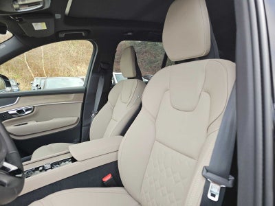 2026 Volvo XC90 Plug-In Hybrid Plus