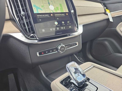 2026 Volvo XC90 Plug-In Hybrid Plus