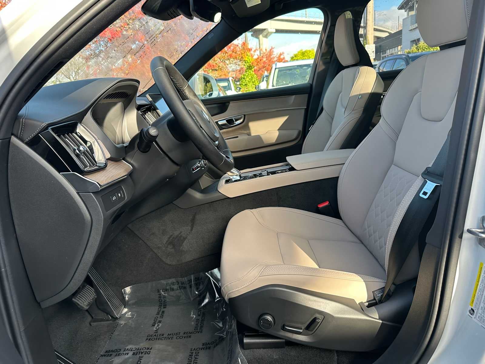 2026 Volvo XC90 Plug-In Hybrid Plus