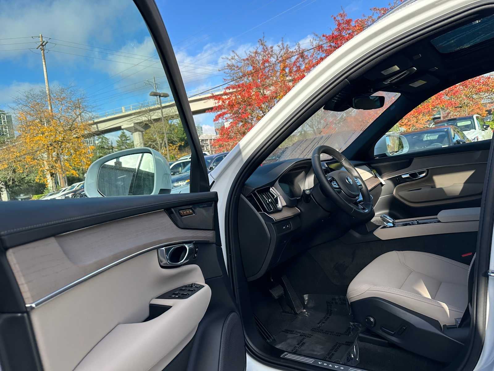 2026 Volvo XC90 Plug-In Hybrid Plus