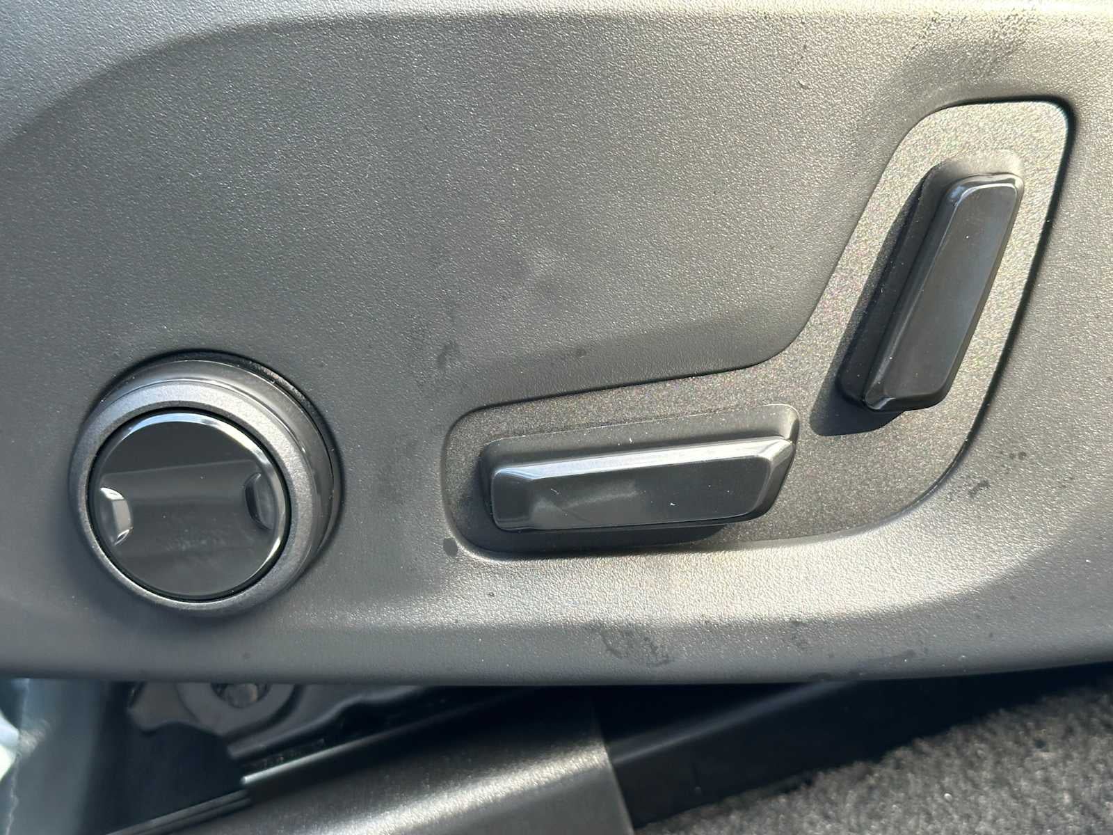 2026 Volvo XC90 Plug-In Hybrid Plus