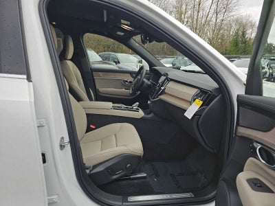 2026 Volvo XC90 Plug-In Hybrid Plus
