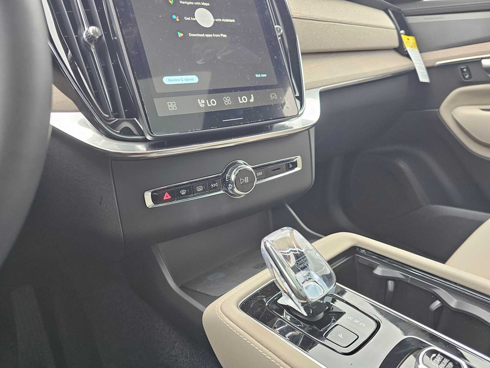 2026 Volvo XC90 Plug-In Hybrid Plus