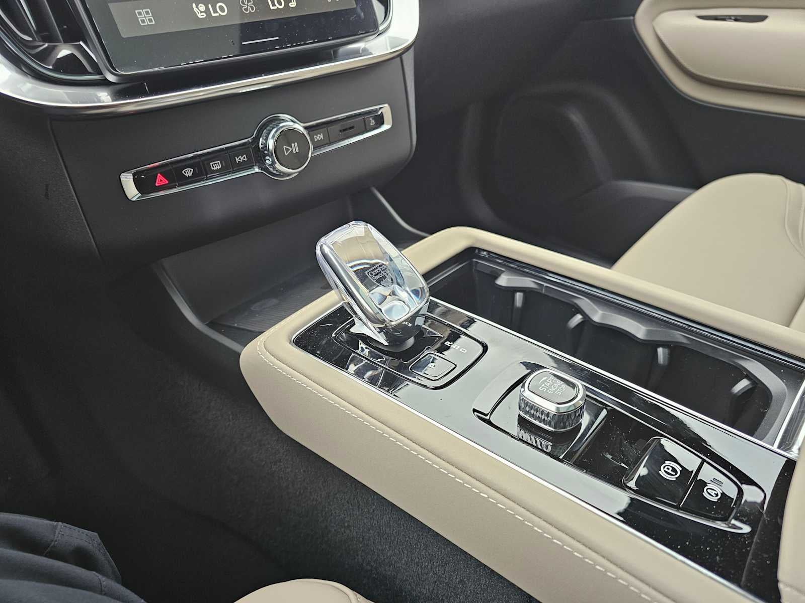 2026 Volvo XC90 Plug-In Hybrid Plus