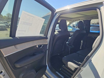 2026 Volvo XC90 Plug-In Hybrid Plus
