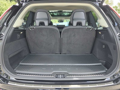 2026 Volvo XC90 Plug-In Hybrid Plus