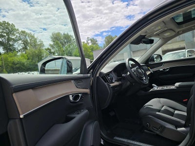2026 Volvo XC90 Plug-In Hybrid Plus