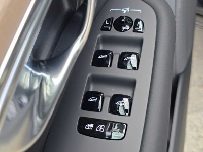 2026 Volvo XC90 Plug-In Hybrid Plus