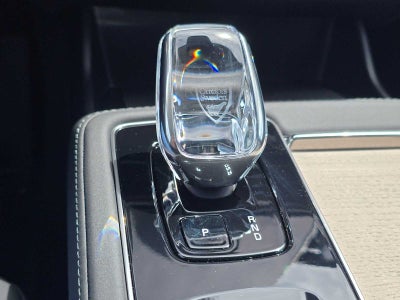 2026 Volvo XC90 Plug-In Hybrid Plus
