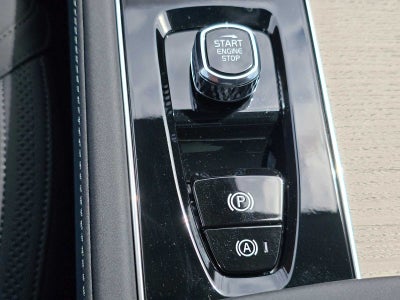 2026 Volvo XC90 Plug-In Hybrid Plus