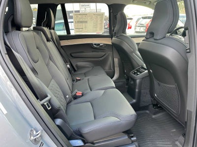 2026 Volvo XC90 Plug-In Hybrid Plus