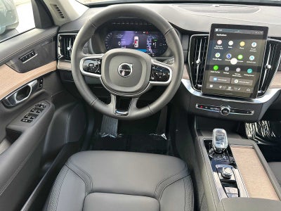 2026 Volvo XC90 Plug-In Hybrid Plus