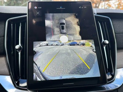 2026 Volvo XC90 Plug-In Hybrid Plus