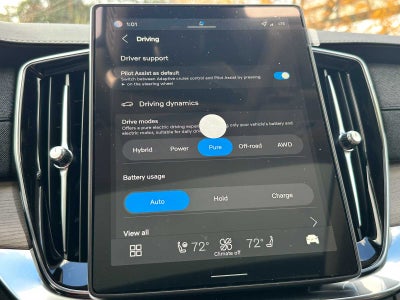 2026 Volvo XC90 Plug-In Hybrid Plus