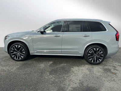 2026 Volvo XC90 Plug-In Hybrid Plus