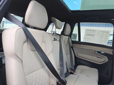 2026 Volvo XC90 Plug-In Hybrid Plus