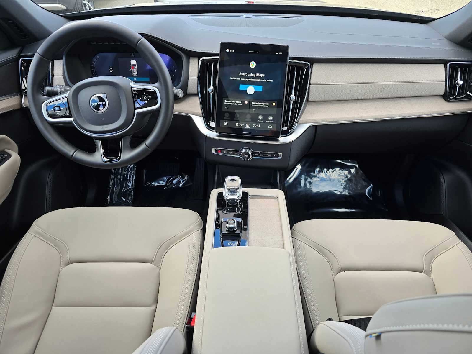 2026 Volvo XC90 Plug-In Hybrid Plus