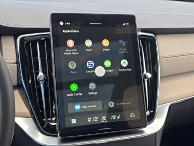 2026 Volvo XC90 Plug-In Hybrid Plus