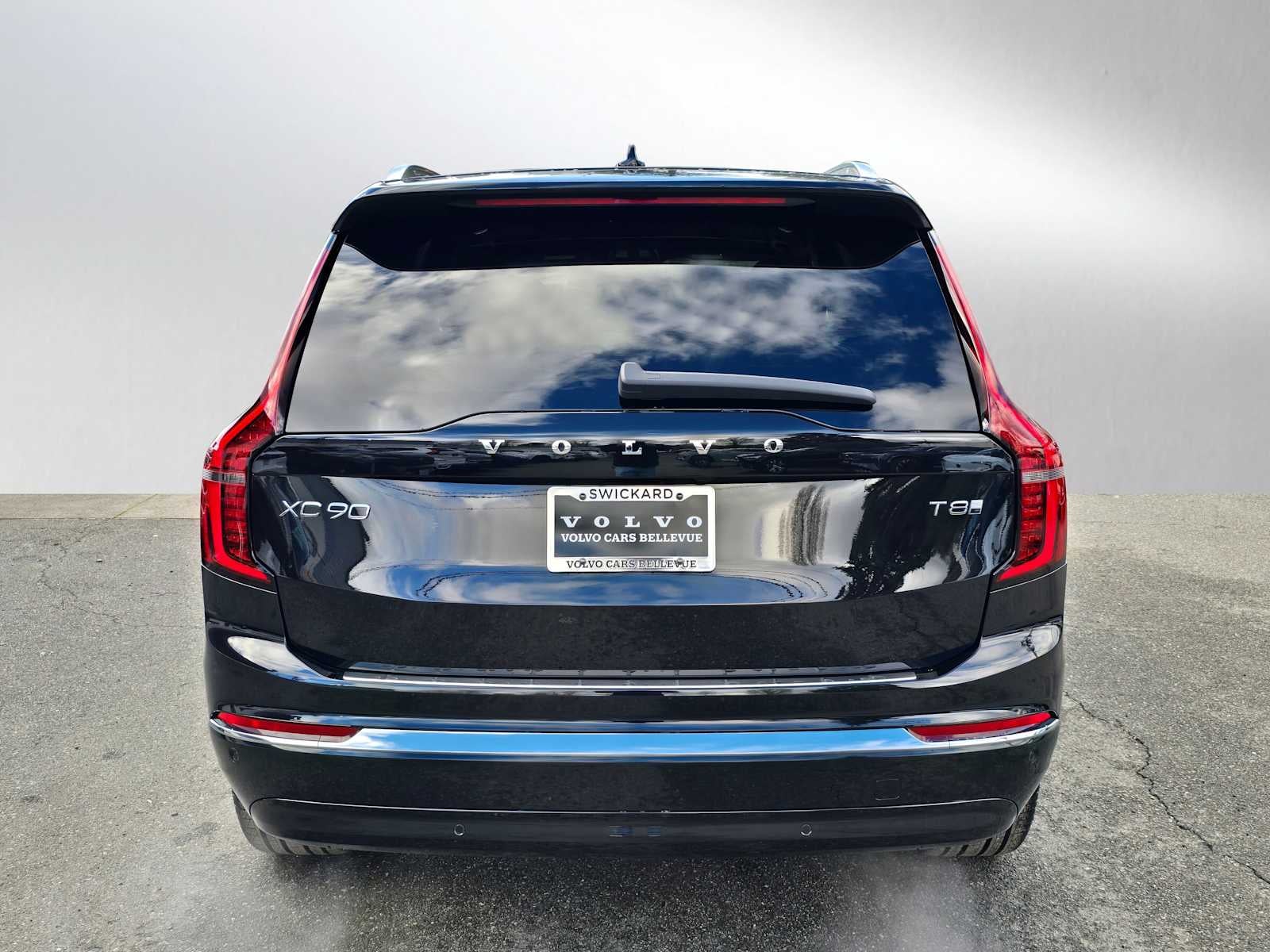 2026 Volvo XC90 Plug-In Hybrid Plus