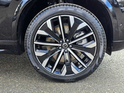 2026 Volvo XC90 Plug-In Hybrid Plus