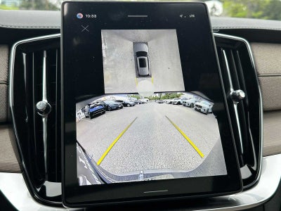 2026 Volvo XC90 Plug-In Hybrid Plus
