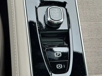 2026 Volvo XC90 Plug-In Hybrid Plus