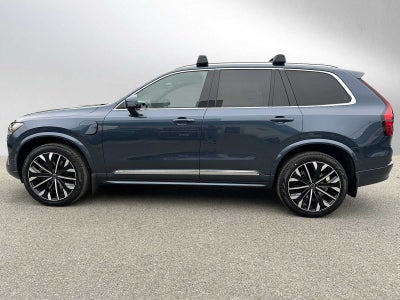 2026 Volvo XC90 Plug-In Hybrid Plus