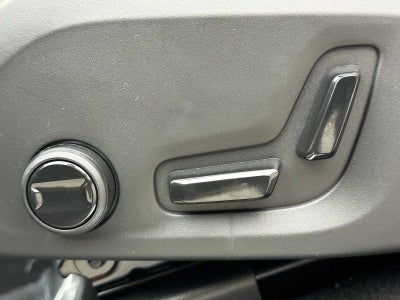 2026 Volvo XC90 Plug-In Hybrid Plus