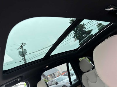 2026 Volvo XC90 Plug-In Hybrid Plus
