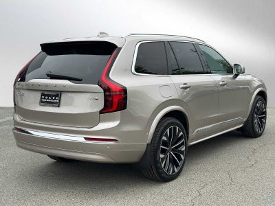 2026 Volvo XC90 Plug-In Hybrid Plus