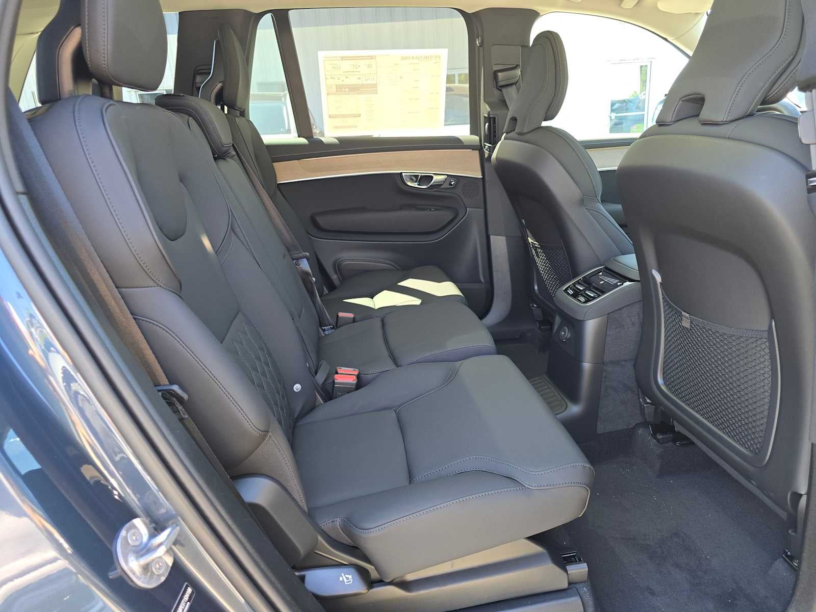 2026 Volvo XC90 Plug-In Hybrid Plus