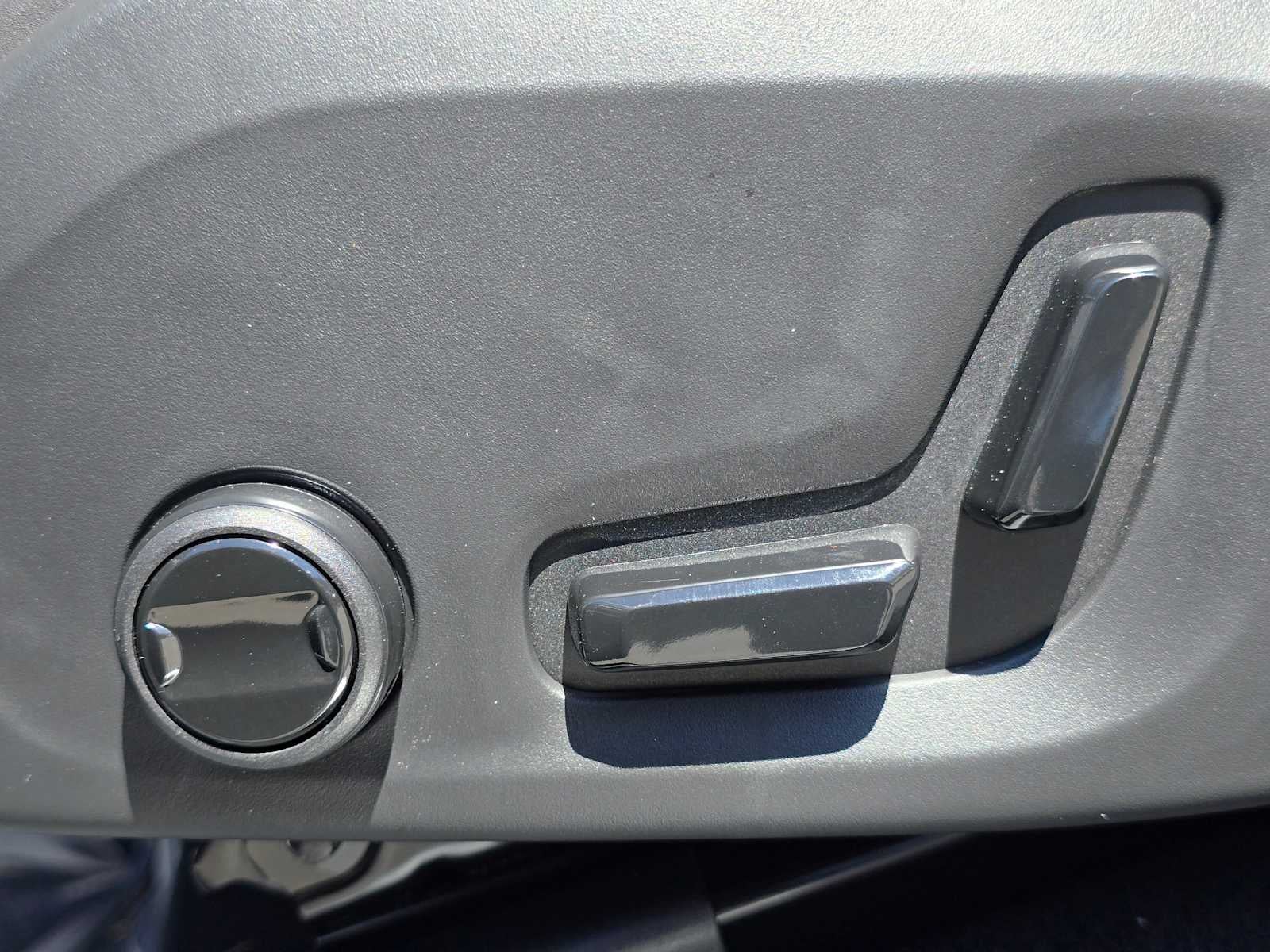 2026 Volvo XC90 Plug-In Hybrid Plus