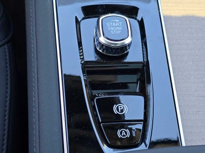 2026 Volvo XC90 Plug-In Hybrid Plus