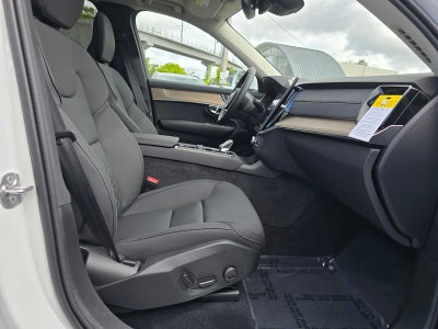 2026 Volvo XC90 Plug-In Hybrid Plus